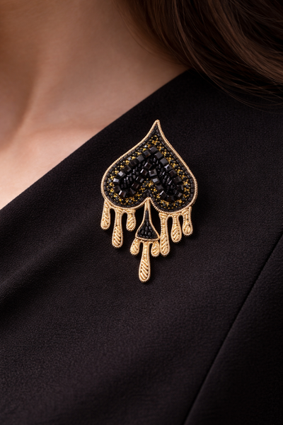 Spade Drip Brooch